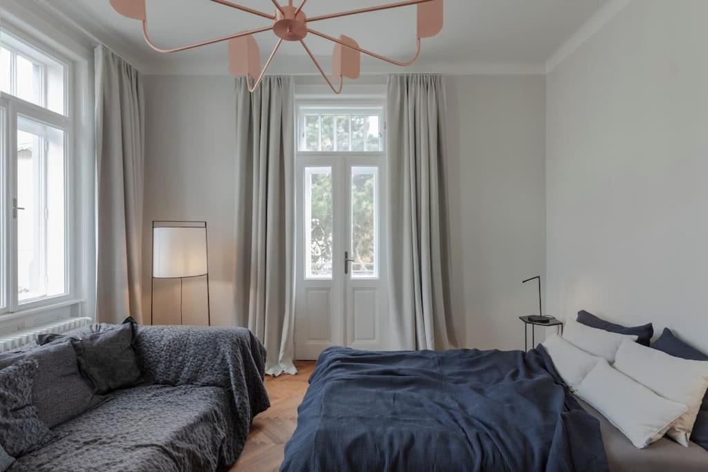 Viennese Jewel I 120 M² I Quiet Area Apartment *